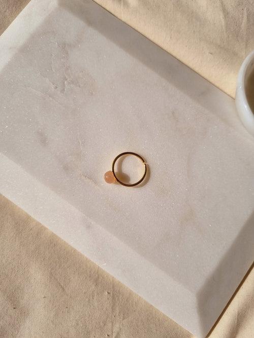 bhumi - Peach Moonstone Mood Ring