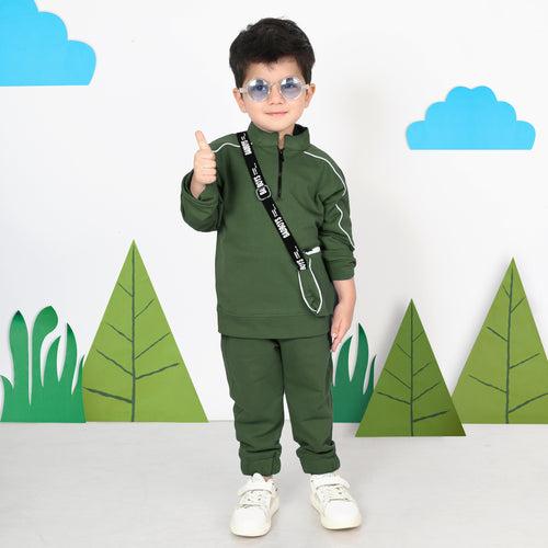 Cotton Comfort Quest: Boys' Coordinated Set with Super Cool Bag!