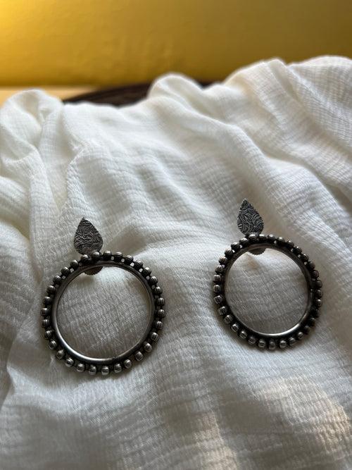 Antique silver round studs