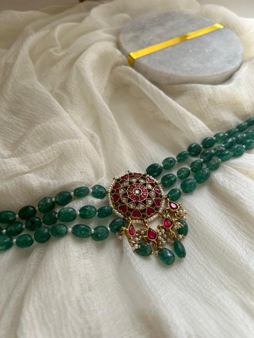 Kundan chakra emerald choker