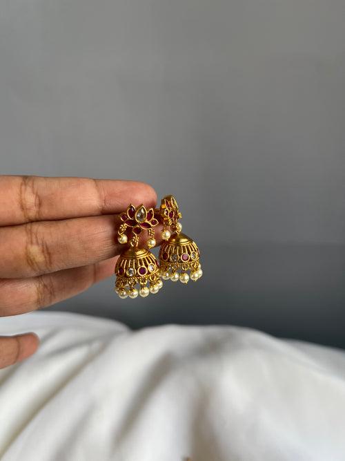 Kemp lotus hasli with jhumkas