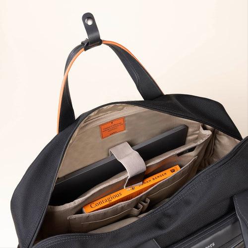 The Terminal | Travel Messenger Bag - Black