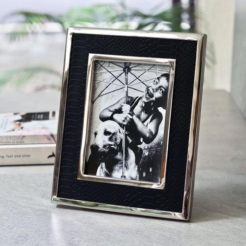 Black & Silver Photo Frame Set