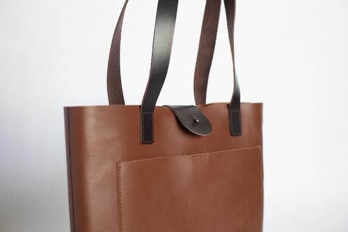 The Flat Tote