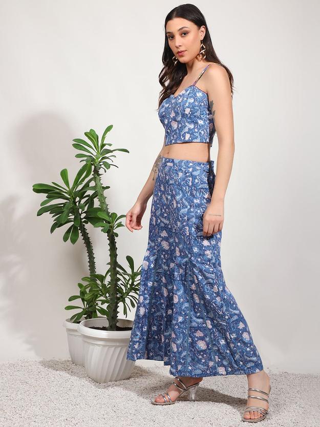 Blue Embroidered Mirror Work Crop Top With Overley Jacket