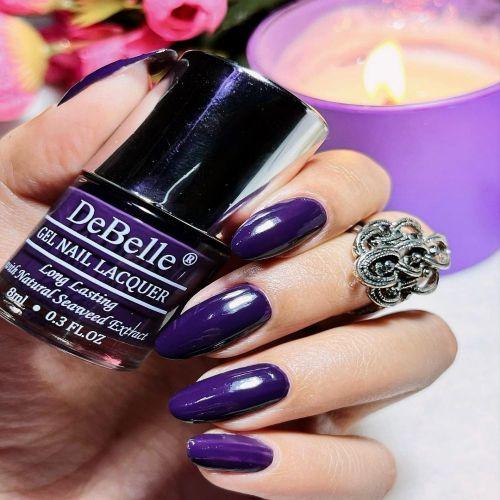 DeBelle Gel Nail Lacquer Royale Viola & Matte Top Coat Combo