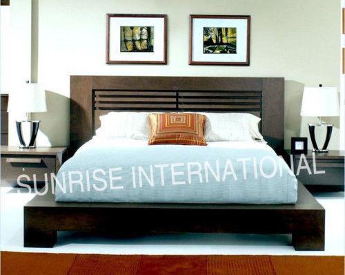 Contemporary Wooden Indian King Size Double Bed with 2 matching bed side cabinet