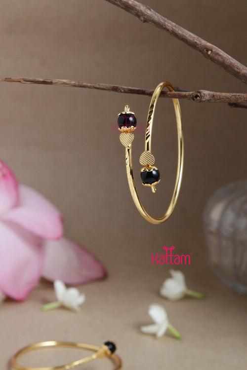 Black Ball Kada Bangle