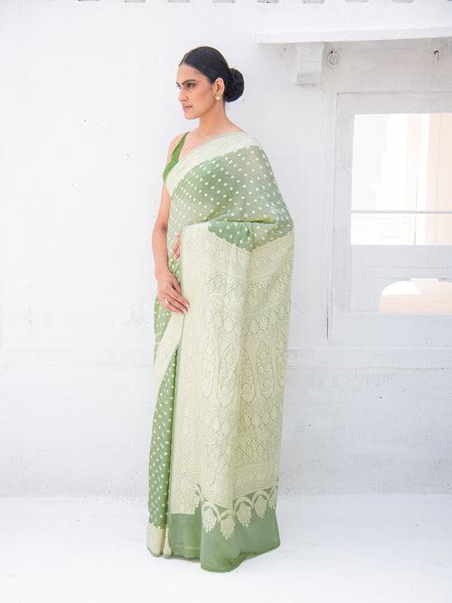 Dark Green Booti Crepe Silk Handloom Banarasi Saree