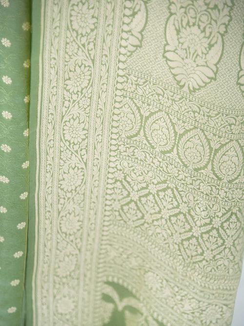 Dark Green Booti Crepe Silk Handloom Banarasi Saree