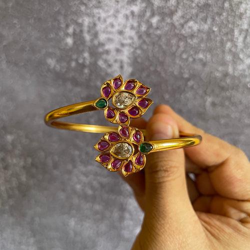 Premium Antique Real kemp Flower Kada Bangle