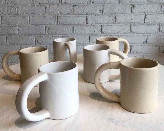 Well Handled Mug - Glazed matte white