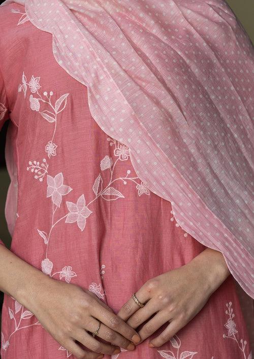 Hibiscus Thread Embroidered Kurta Set