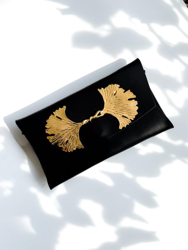 The Gingko Clutch