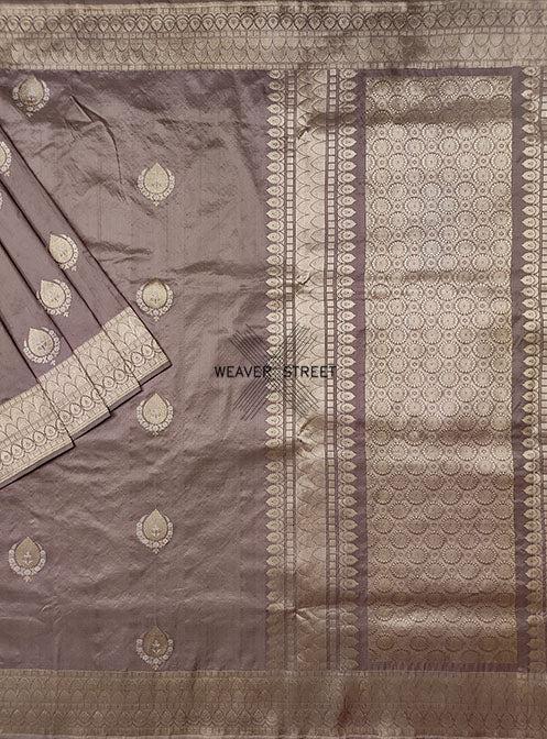 Earthy Grey Katan silk Handwoven Banarasi saree with alfi Kadwa buta