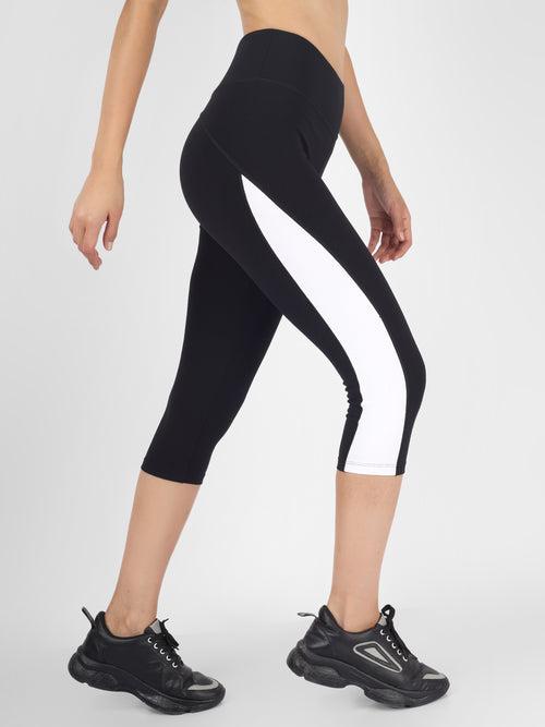 Essential Black Hardcore Capri Leggings