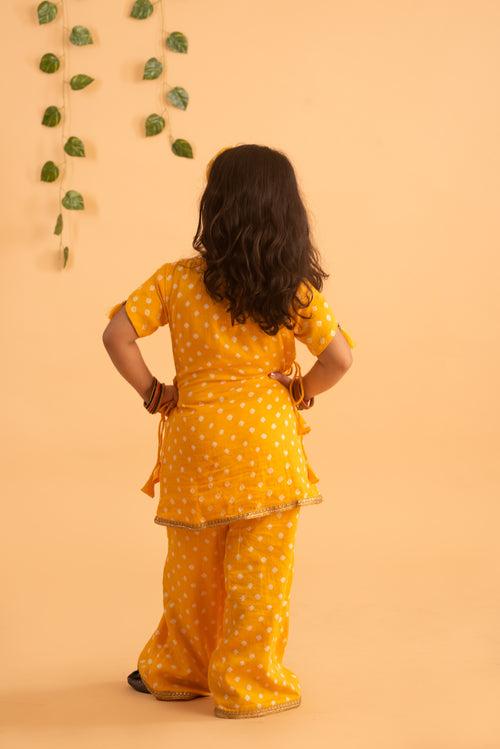Idika Bandhani Set in Yellow