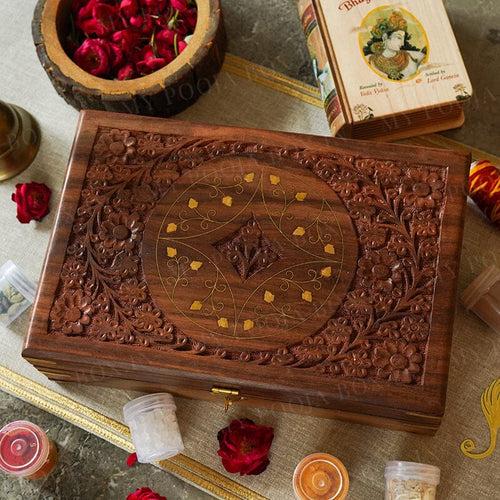 Kastoora Wooden Pooja Box