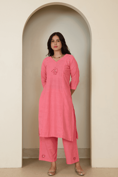 Bebaak Dia Handwoven & Hand Embroidered Mirror Kurta Set