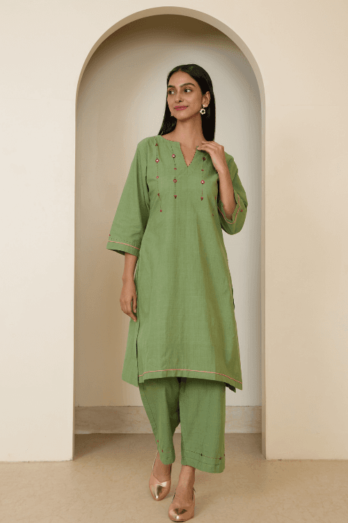 Bebaak Ada Mirror Hand Embroidered & Handwoven Kurta Set