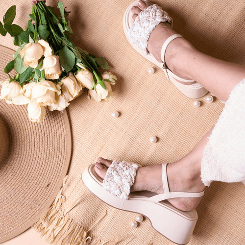 Cream pleated wedge