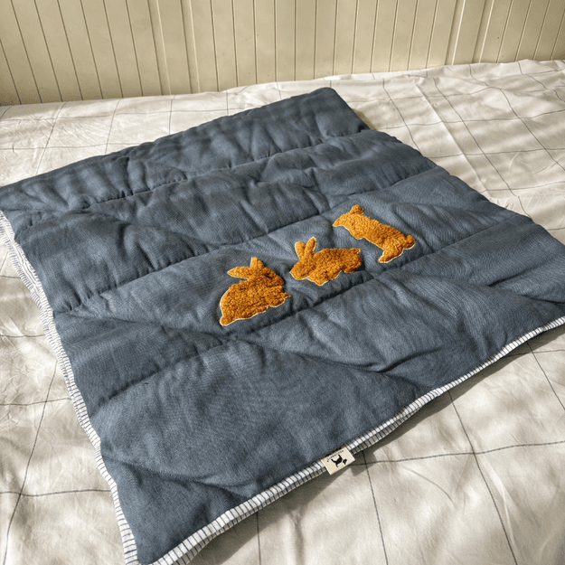 PoochMate Blue Linen Bunny Applique Dog Blanket