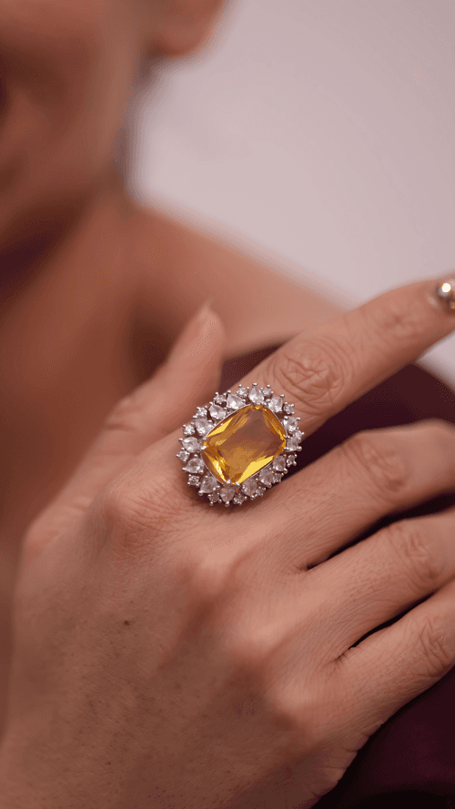 Glitzy Yellow Ring