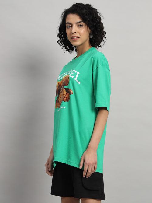 upside down bear Oversized T-shirt