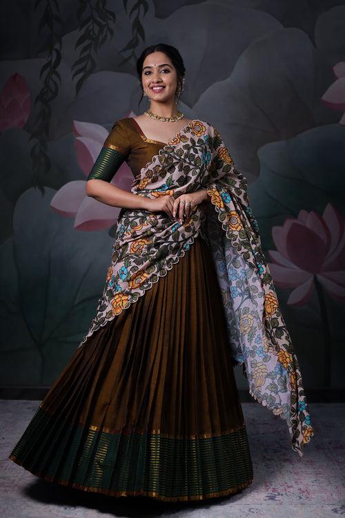 Striped Border Handloom Lehenga Set