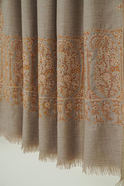 Sozni Badam Palledar Hand Embroidered Pashmina Shawl Natural