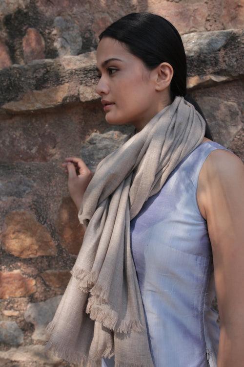 Solid Cashmere Shawl & Stole