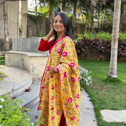 Hand Embroidered Chanderi Dupatta - Golden Yellow With Floral Motifs