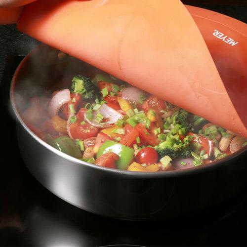 Meyer Silicone Suction Lid 34cm - Food Freshness Saver Cover