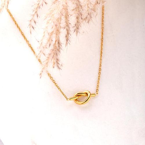 Love Knot Minimal Pendant