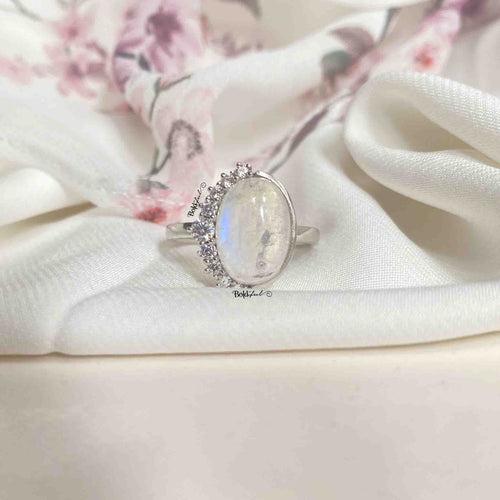 Clarion Moonstone Silver Ring