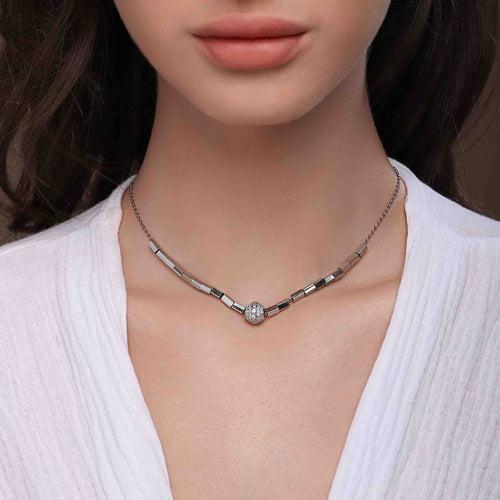 Foxy Minimal Silver Necklace