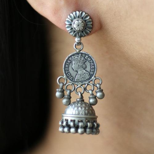 Kanika - Oxidised Jhumka