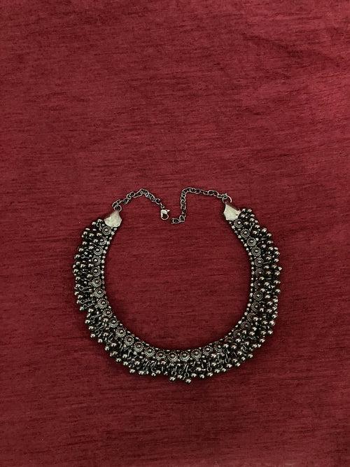 Madhur - Oxidised Choker