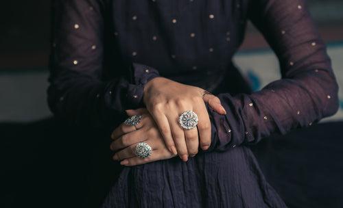 Maahi - Shiny Silver Ring