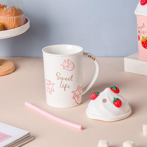 Strawberry Coffee Mug With Lid And Straw 380 ml