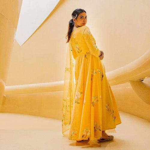 AESTHETIC YELLOW HANDPAINTED ANARKLAI SUIT