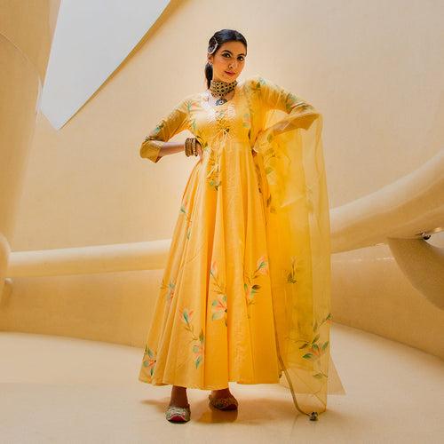 AESTHETIC YELLOW HANDPAINTED ANARKLAI SUIT