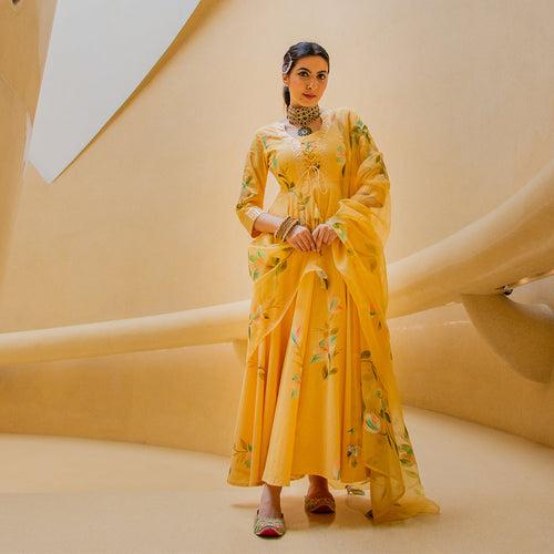 AESTHETIC YELLOW HANDPAINTED ANARKLAI SUIT