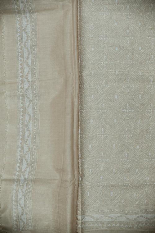 Patterned on Oatmeal Cream Kantha Tussar Silk saree