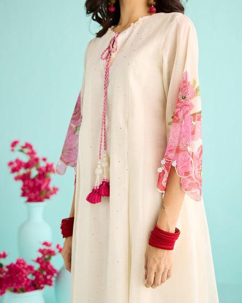 Zainab Kurta