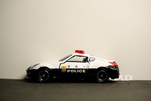 Tomica No.1 Nissan Skyline GT-R BNR34 Police Car Diecast Scale Model Collectible Car