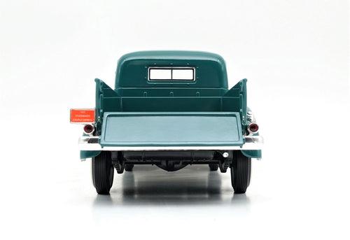 1937 Studebaker Coupe Express Pick Up -1:18 Scale Model Die Cast Car by Road Signature