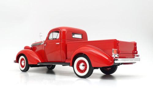 1937 Studebaker Coupe Express Pick Up -1:18 Scale Model Die Cast Car by Road Signature