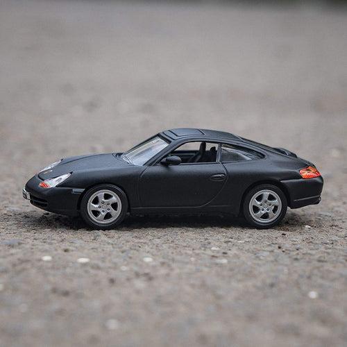 Road Signature - 1998 Porsche 911 Carrera (996) [1:43 Scale]