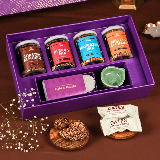 Deluxe Diwali Delights Gift Box